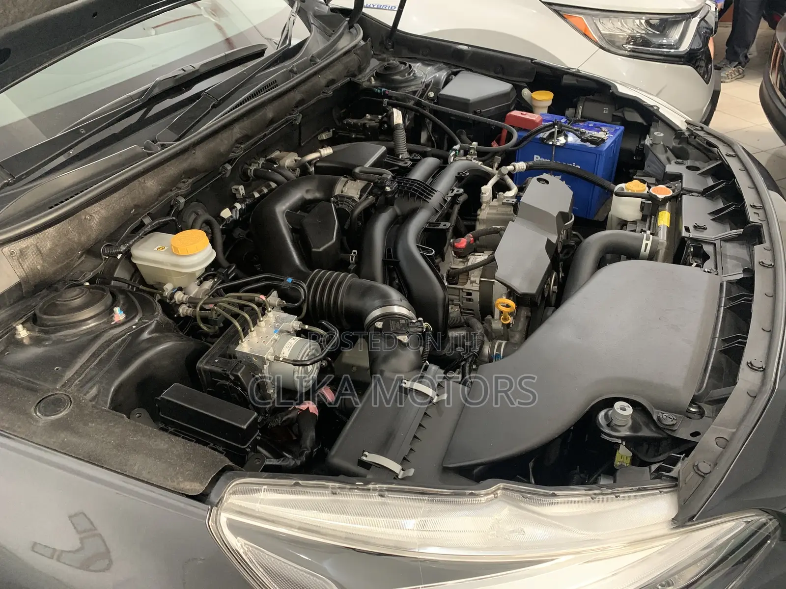 Subaru Outback 2.5i AWD 2017 Gray