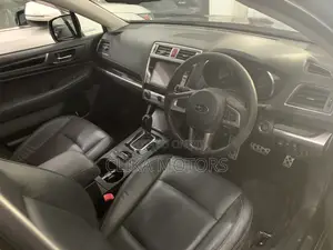 Subaru Outback 2.5i AWD 2017 Gray