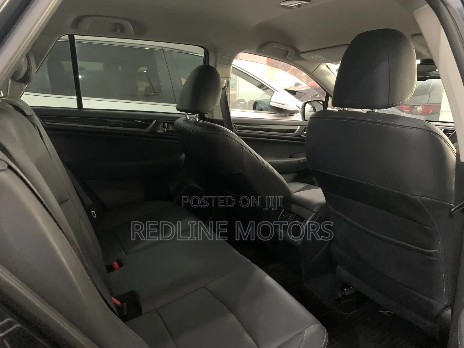 Subaru Outback 2.5i AWD 2017 Gray