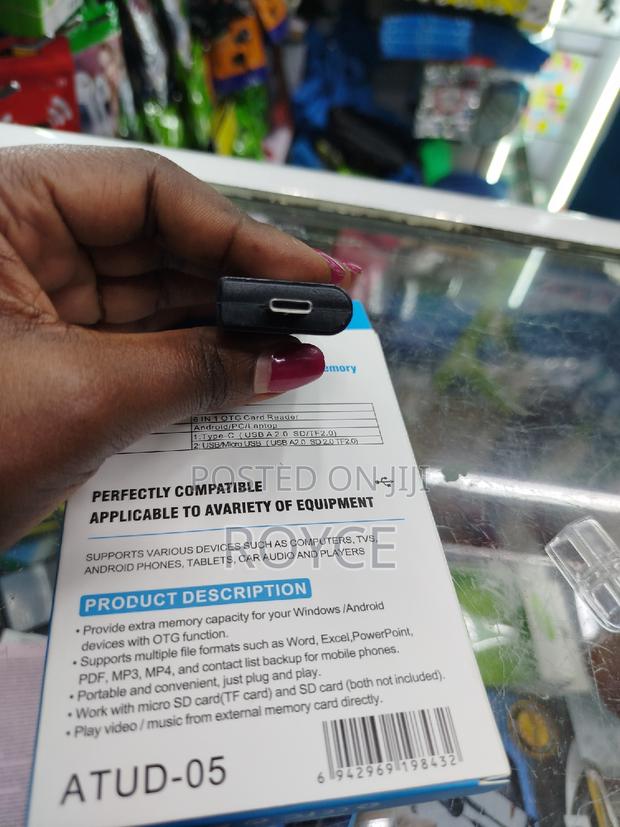 6 in 1 OTG Card Reader - thumbnail 4