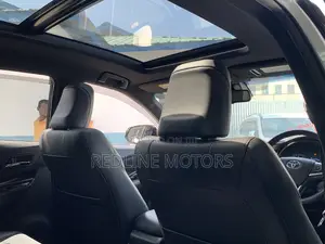 Toyota Harrier 2.5 Hybrid 4WD 2018 White