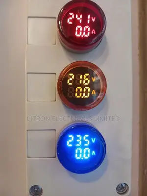 Voltage and Amperes Indicators