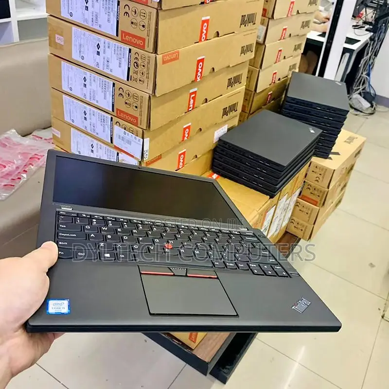 Laptop Lenovo ThinkPad X260 8GB Intel Core I5 SSD 256GB