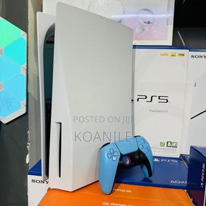 PS5 Pre Owned - thumbnail 2