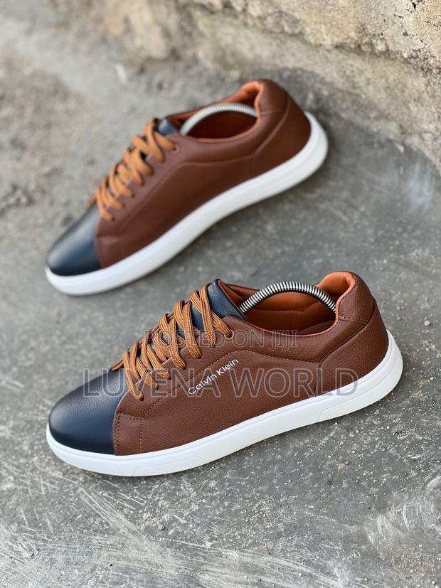 Calvin Klein Sneakers - thumbnail 2