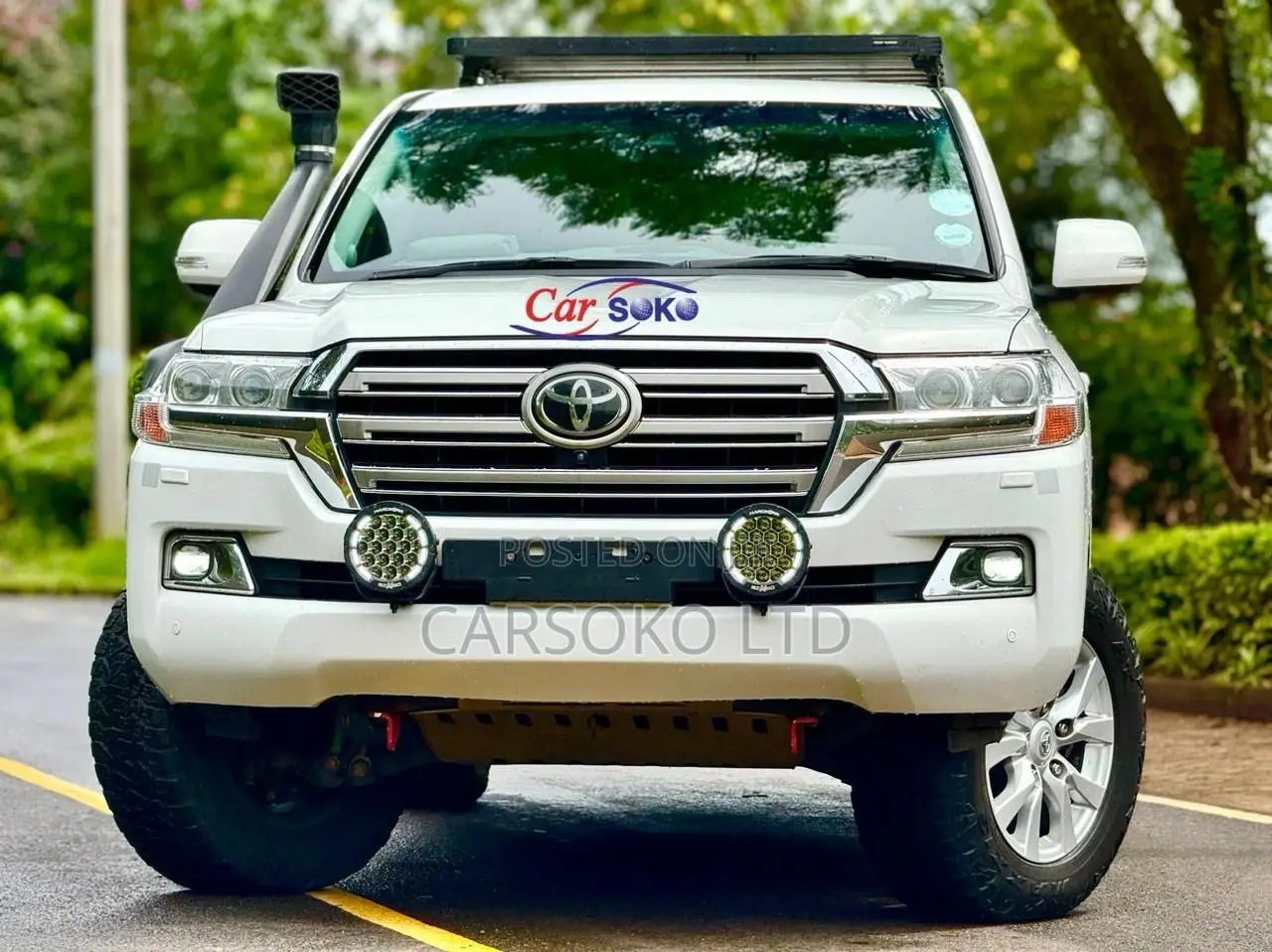 Toyota Land Cruiser 4.5 V8 VXR 2017 White