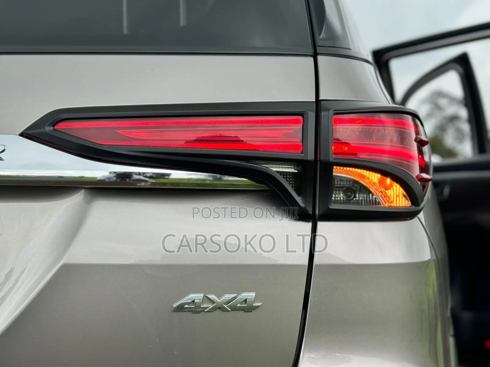 Toyota Fortuner 2.8 D AWD 2017 Gold