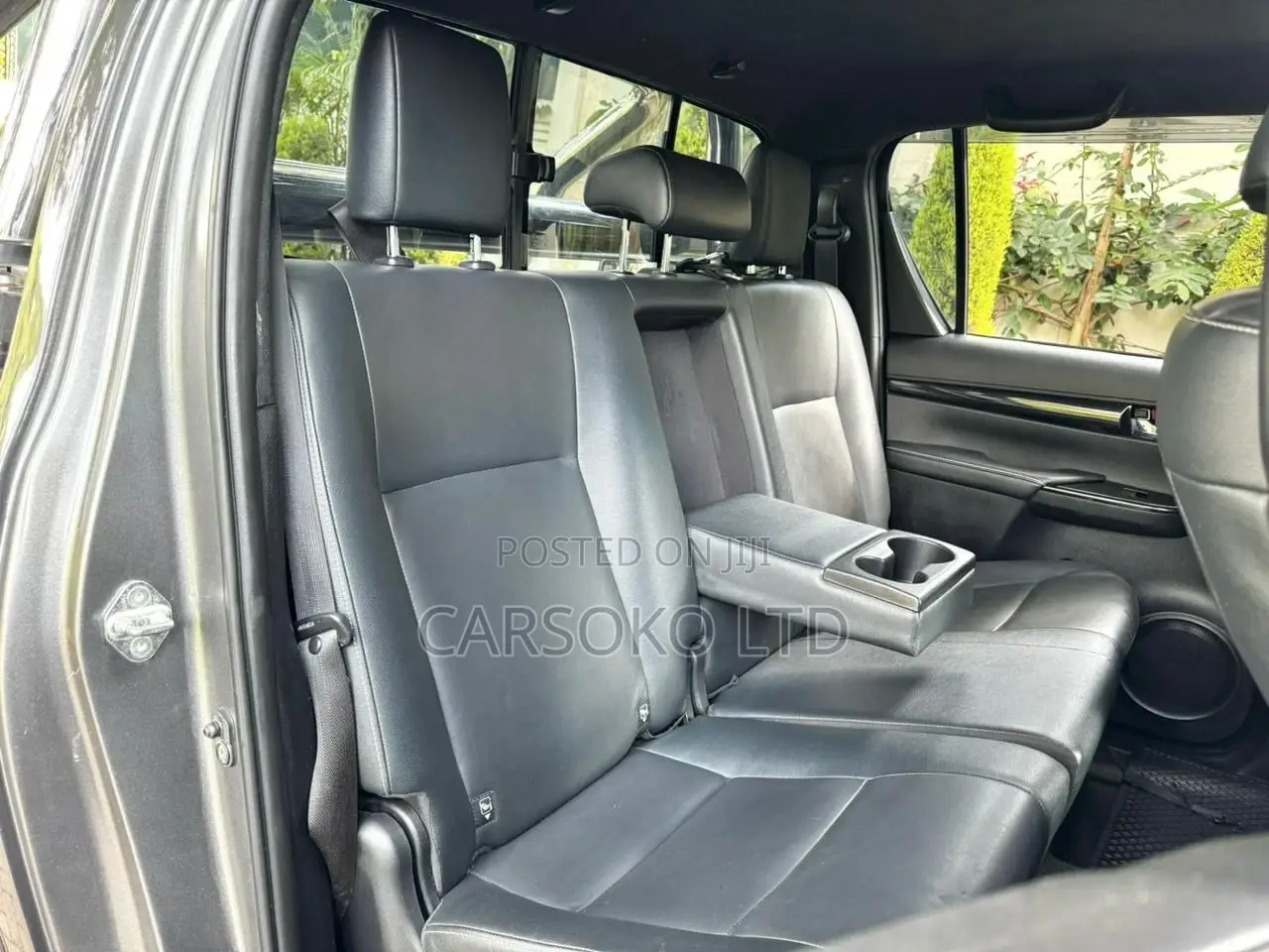Toyota Hilux 2018 Gray