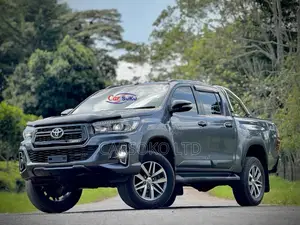 Toyota Hilux 2018 Gray