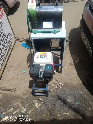Sugarcane Machine With Engine
