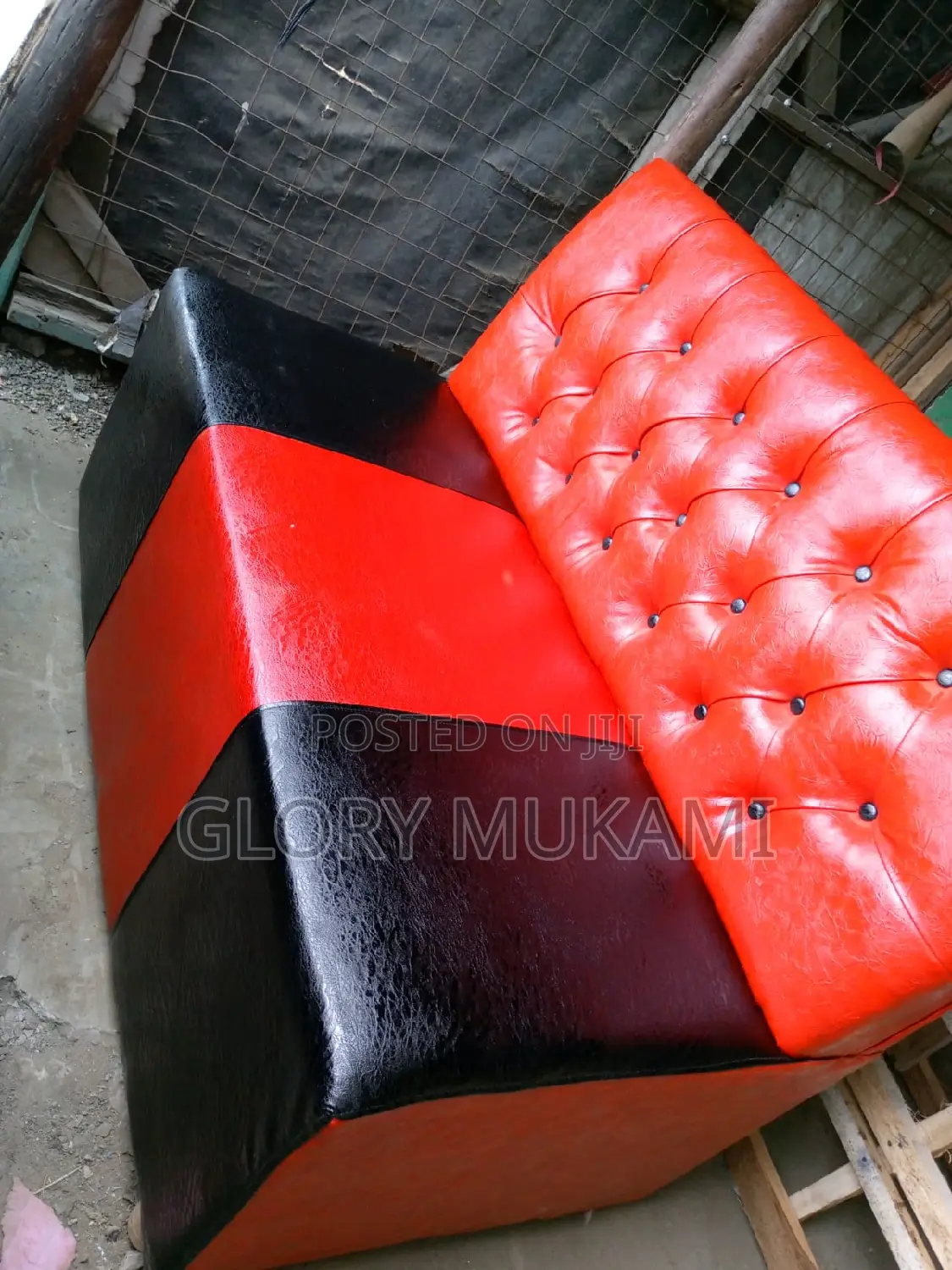 Restaurants Couches
