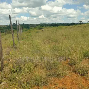 1/4 Residential Plot Offered for Sale in Ongata Rongai