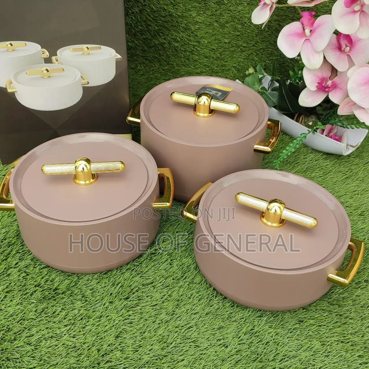Luxurious Insulated Hotpots