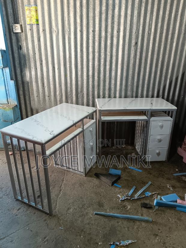 Manicure Table, Marble Tops With Drawers - main view