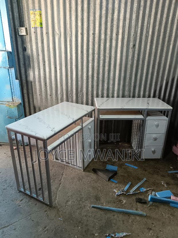 Manicure Table, Marble Tops With Drawers - thumbnail 5