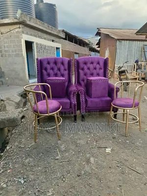 Manicure Seats and Pedicure Seats 