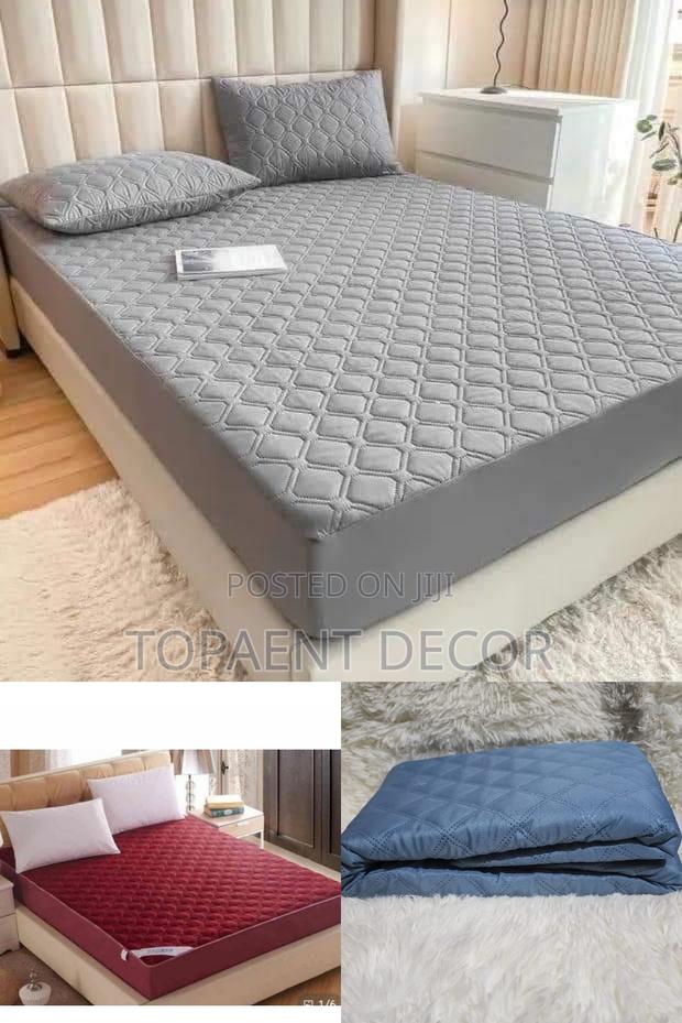 Waterproof Mattress Protector Waterproof Mattress Protectors - main view