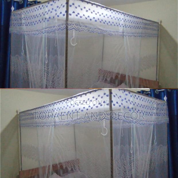 Washable Airy Classic Mosquito Nets With Four Stands Bednets
