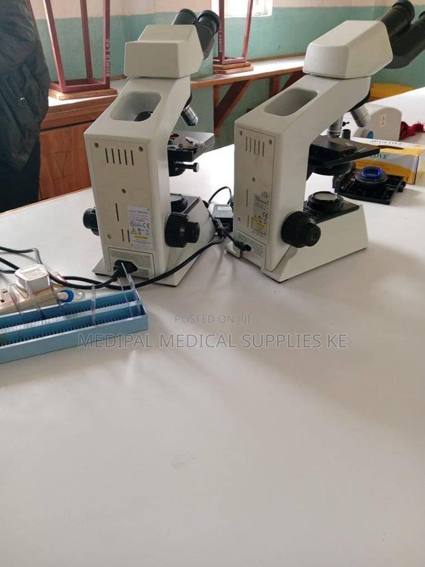 Olympus Microscope - main view