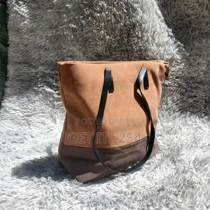 *Jane York Gradient Pleated Shoulder Tote Bag*
Size:37x1