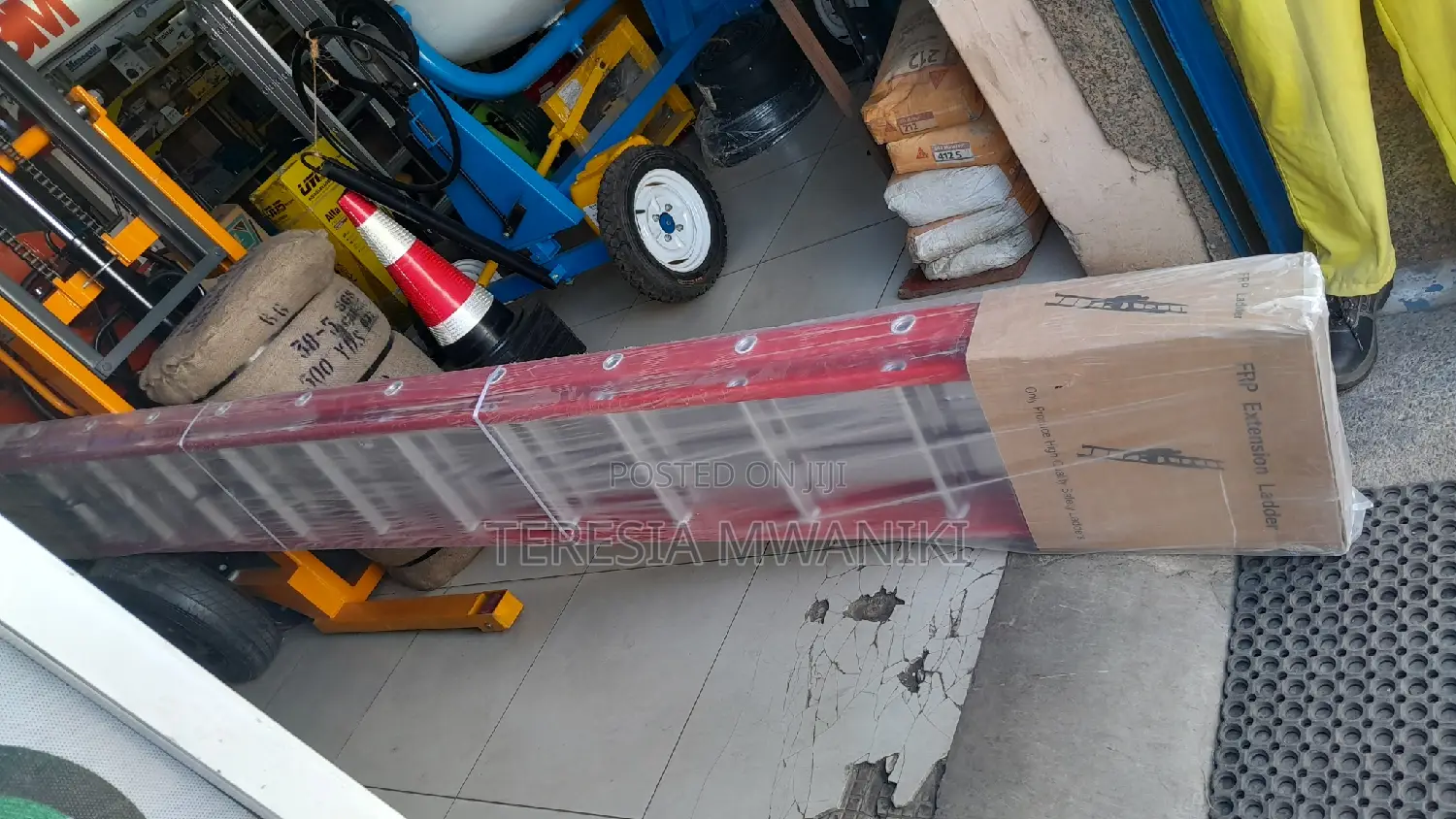 Fibre Extension 2×14 Steps, Fibreglass Ladder