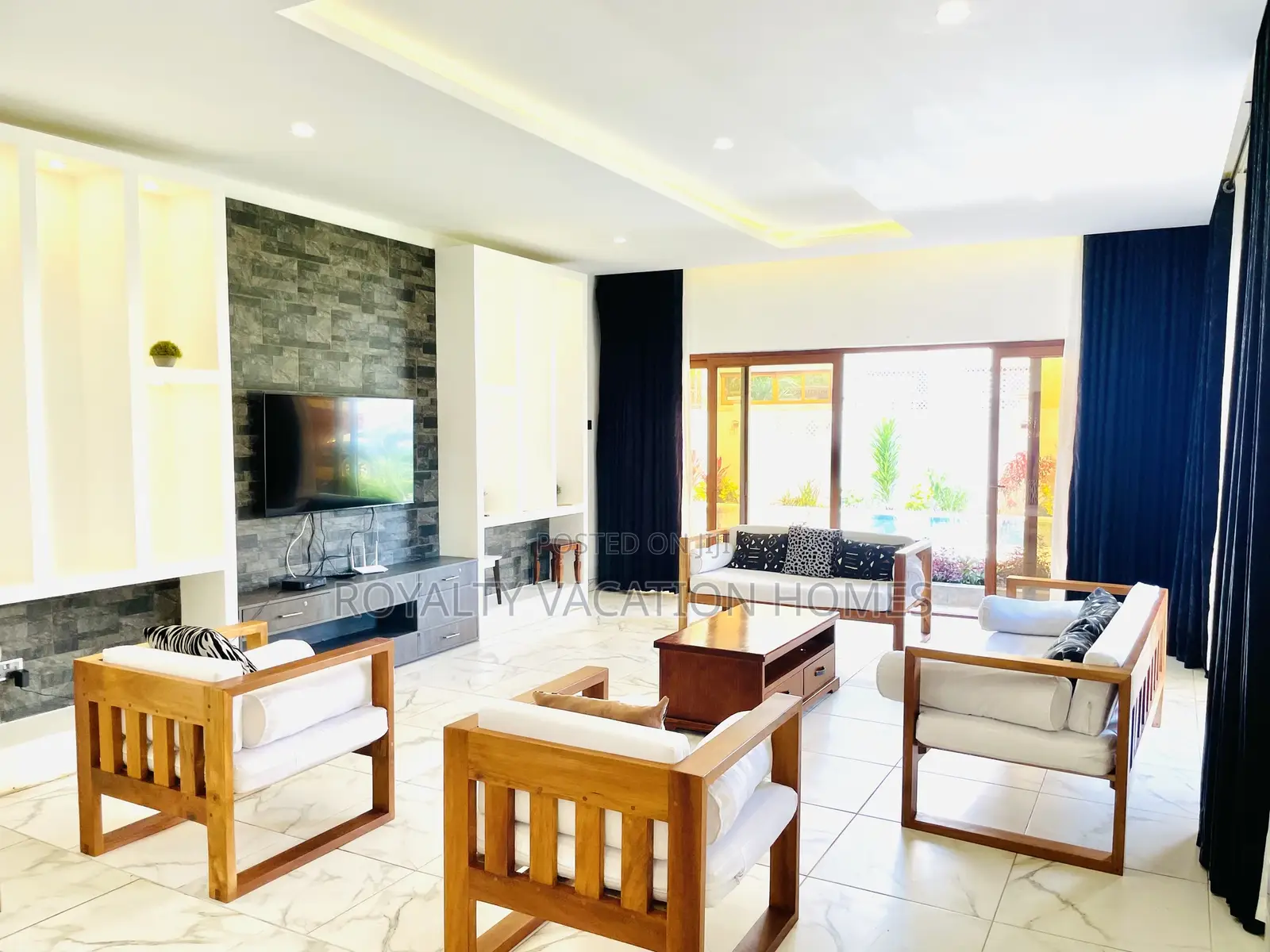 5 Bedroom Family Holiday Villa in Diani Beach