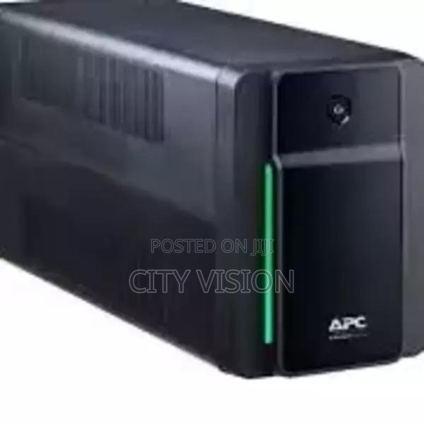 Apc Back -Ups 1200va ,230v,Avr, Iec Sockets!! Apc Back -Ups