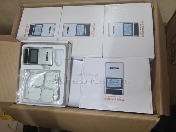 4 Channel Tens Machine. - thumbnail 2