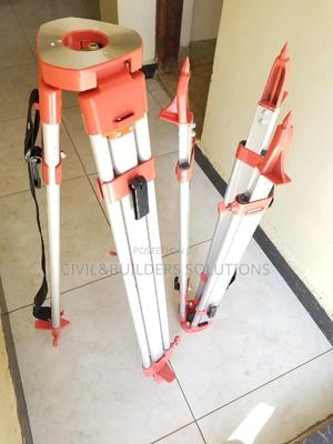 Tripods(4 Dumpy Levels,Theodolite Ts) - thumbnail 2