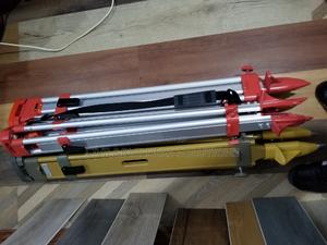 Auto Levels Surveying Tripods (Universal For All Dumpy Level - thumbnail 2