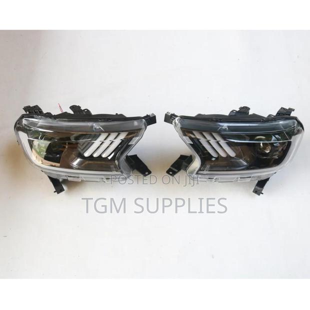Original Headlights Ford Ranger/Everest Pair - main view