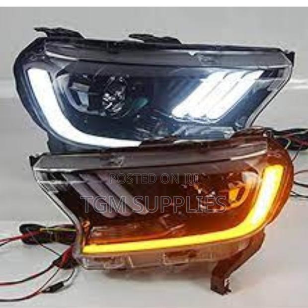 Original Headlights Ford Ranger/Everest Pair - thumbnail 2