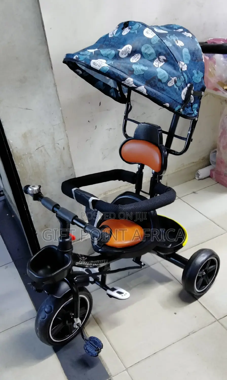 Push Handle Tricycle for Kids With a Shade