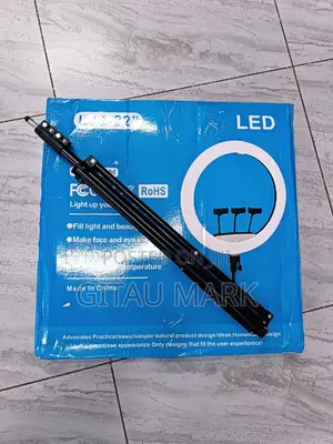 22 Inch Ringlight Plus Stand