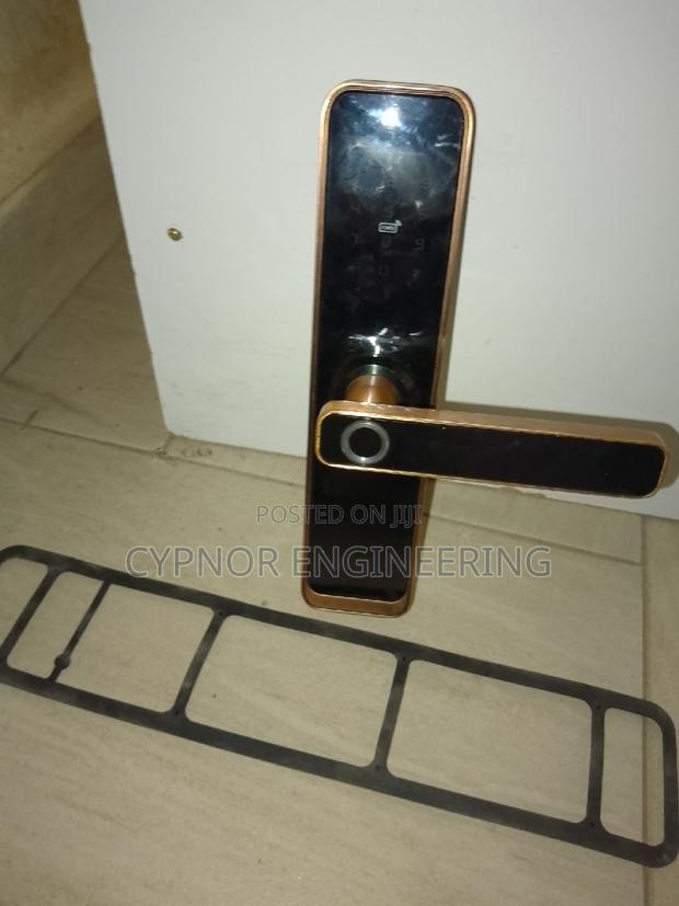 High_end Digital Keyless Security Biometric Locks for Hotels - thumbnail 2