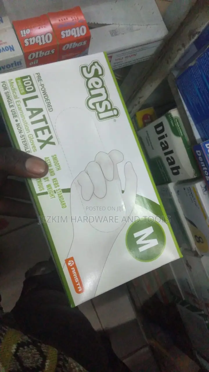 Powdered Latex Gloves 100 Pairs