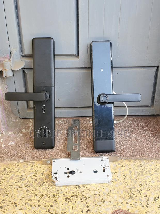 Wifi Enabled Protection Smart Biometric Door Locks - main view