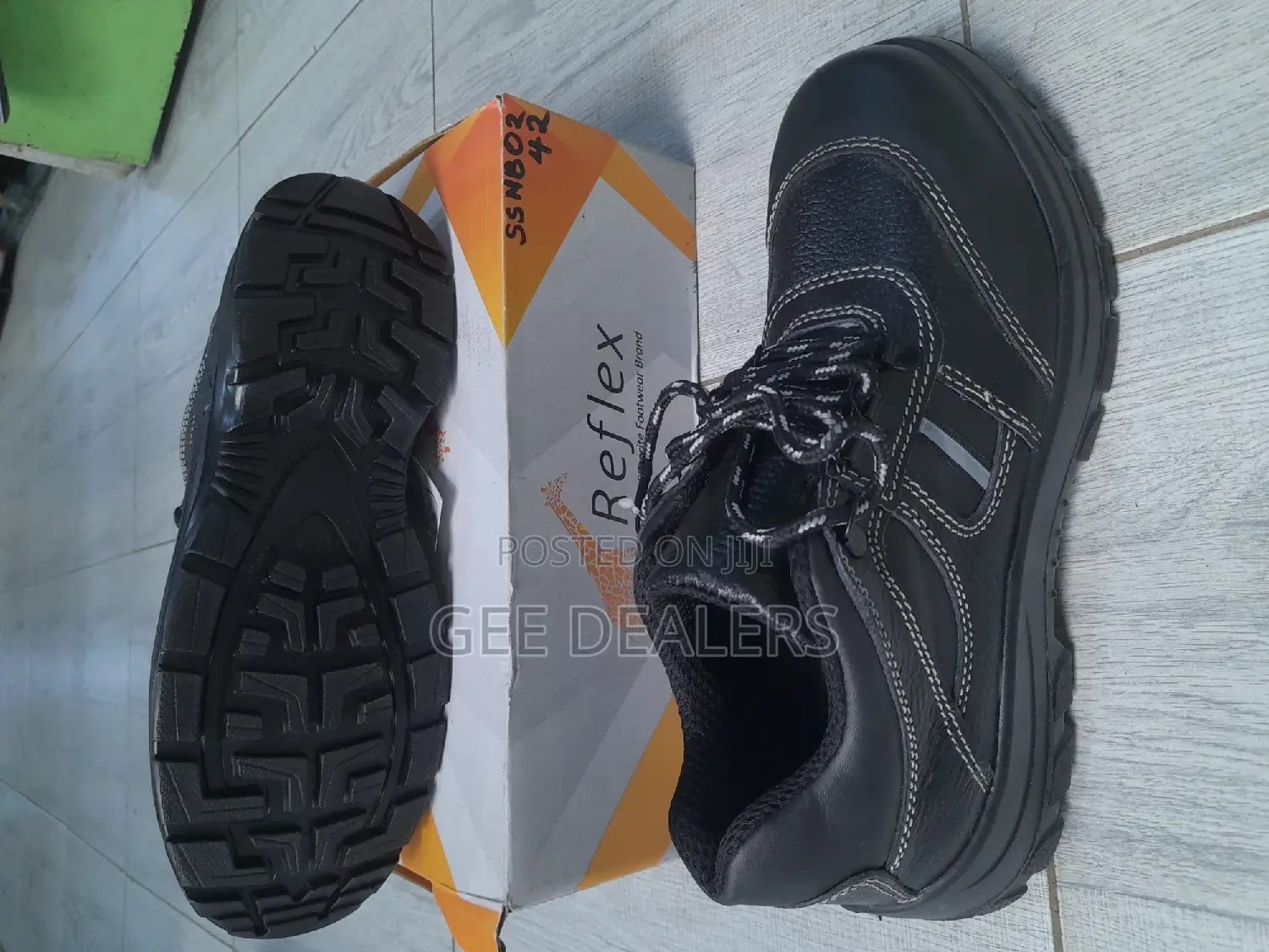 Reflex Low Cut Safety Boots >Steel Toed Safety Boots