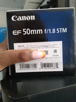 Canon Ef 50mm F/1.8 Stm
