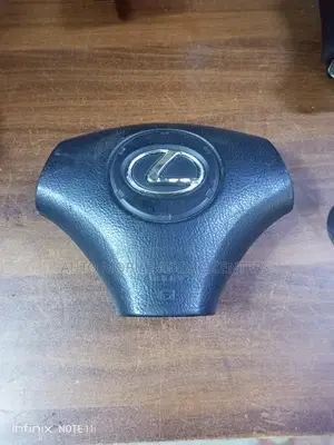 Lexus Steering Airbag