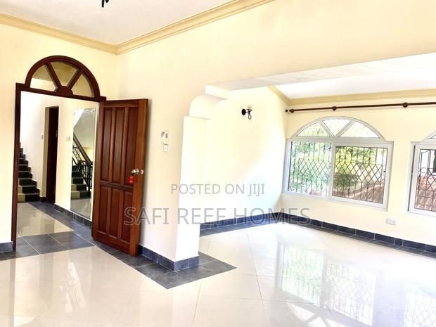 4bdrm Villa in Nyali for rent - thumbnail 9