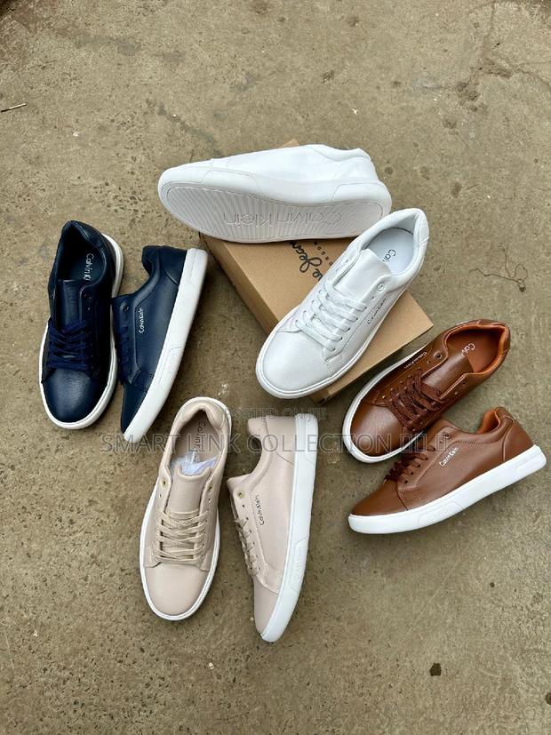 Calvin Klein - thumbnail 3