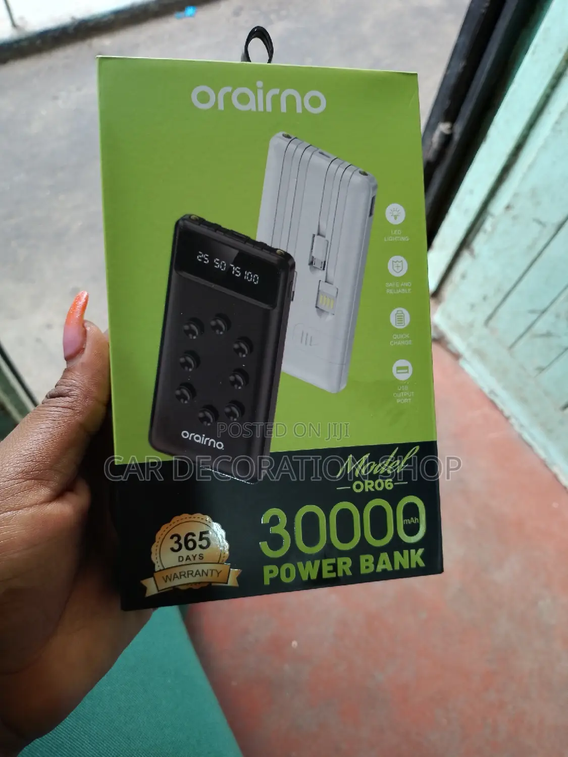 Fast Charging Arairmo 30000mah Powerbank + 4 Inbuilt Cables