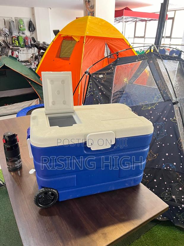 40L High Quality Cooler Box - main view