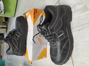 Steel Toed Heavy Duty Unisex Safety Boots >Work Boots