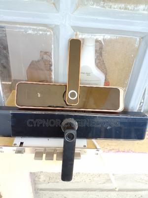 Biometric Refuge Smartlocks Security Solution for Offices - thumbnail 2