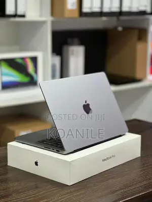 New Apple MacBook Pro 2023 M3 Pro 14-Inch 18GB Apple M3 Pro SSD 512GB