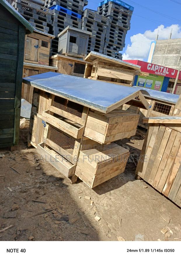 2 Later Chicken House With Laying Part - main view