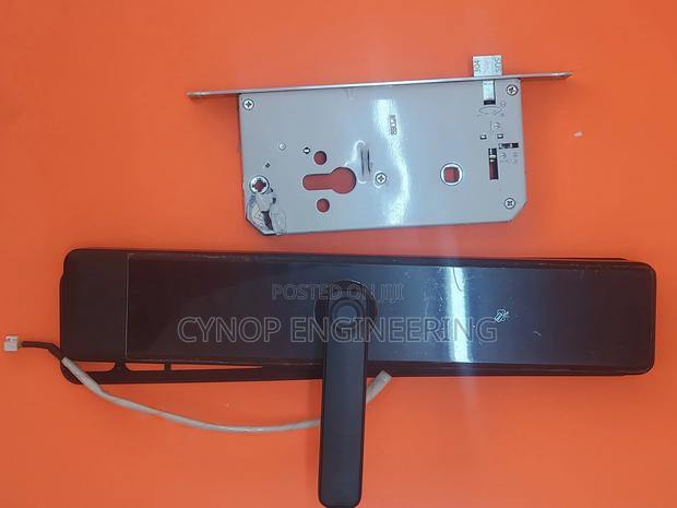 Wifi Door Security Enhanced Biometric Lock With RFID - main view