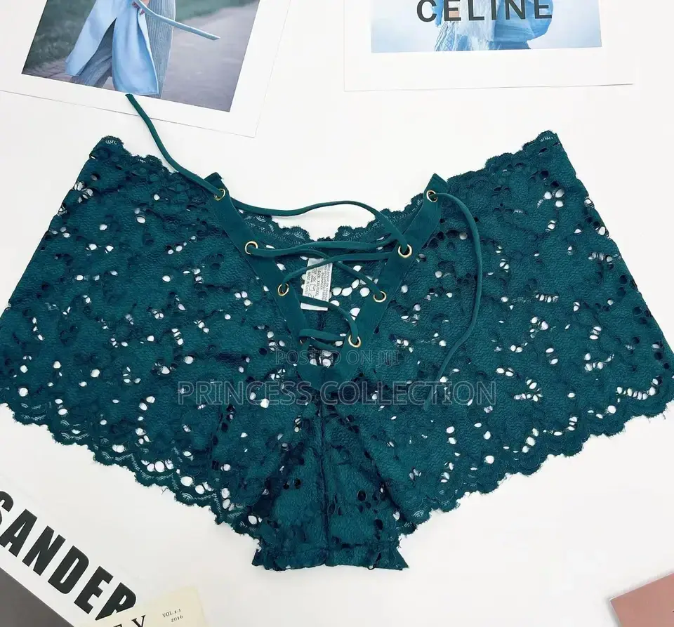 Plus Size Ladies Laced Panties